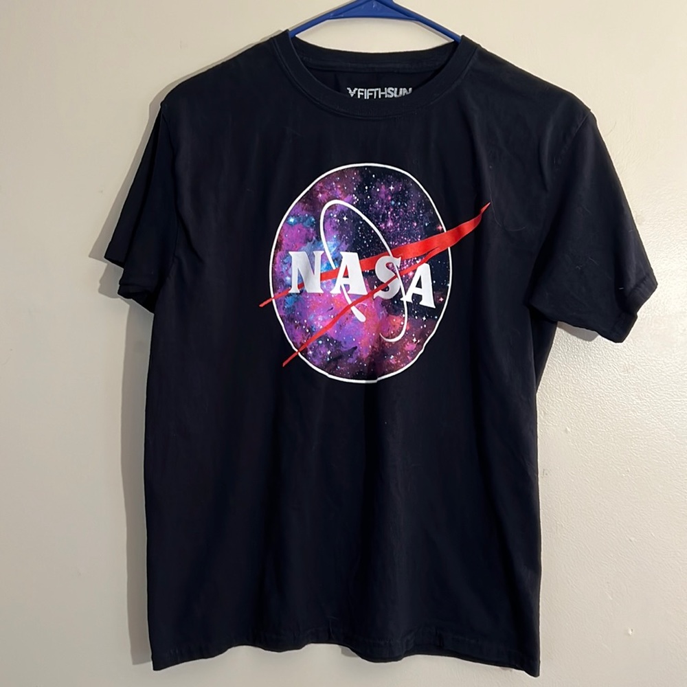 NASA tshirt - never worn - youth large
